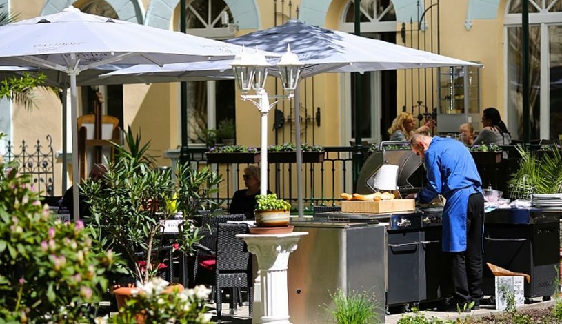 VILLA BASILEIA Riverside Karlovy Vary